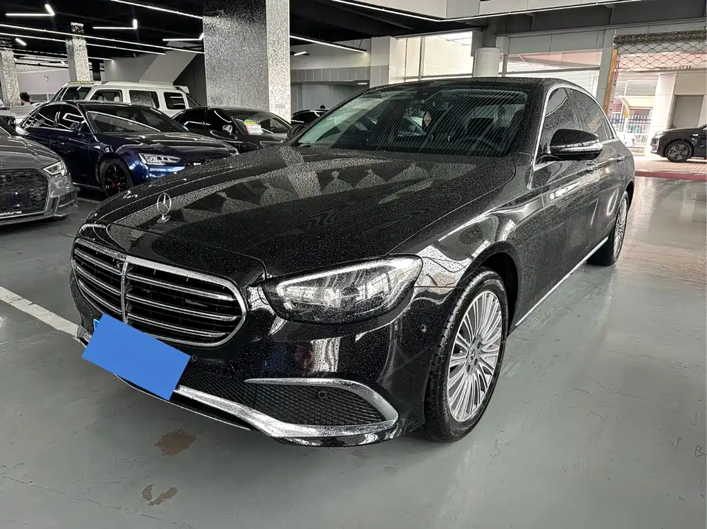 Mercedes-Benz E-Class 2021