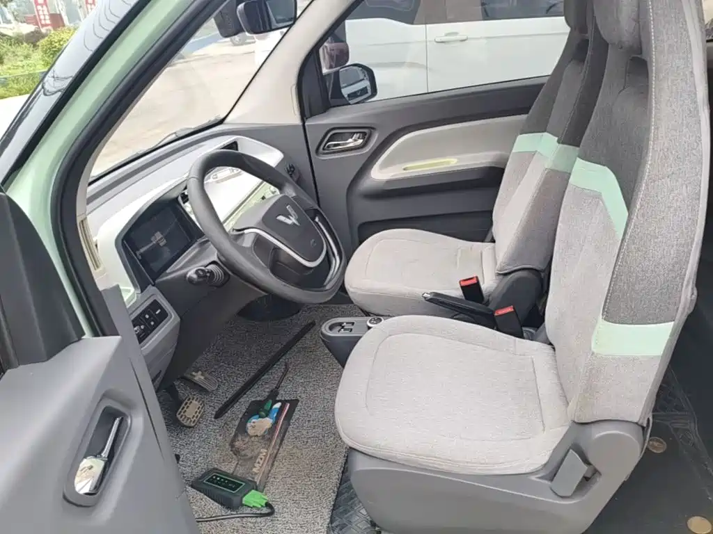 Wuling MINIEV — миниатюра 15