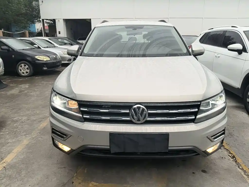 Volkswagen Tiguan L — миниатюра 3