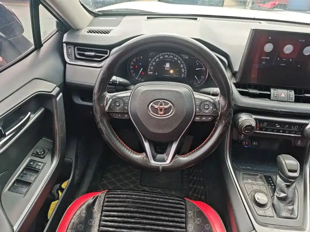 Toyota Wildlander — миниатюра 11