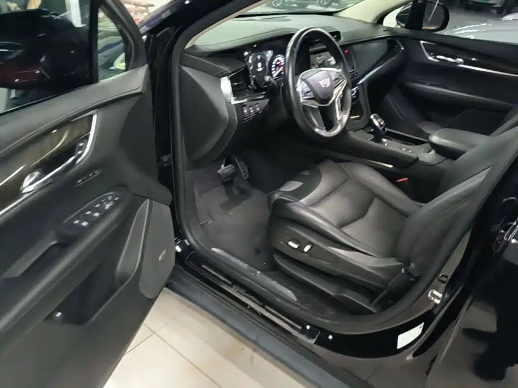 Cadillac XT5 — миниатюра 16