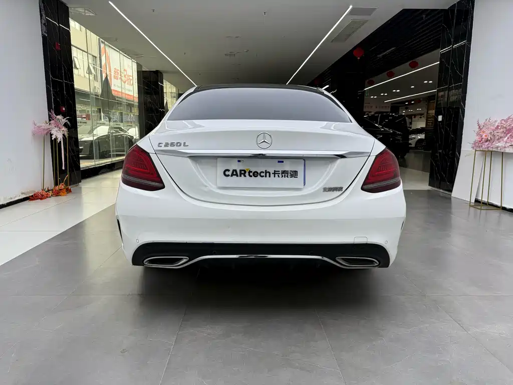 Mercedes-Benz C-Class — миниатюра 4