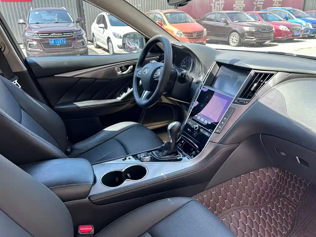 Infiniti Q50L — миниатюра 17