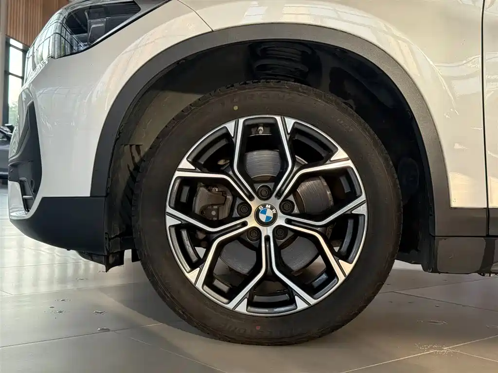 BMW X1 — миниатюра 7