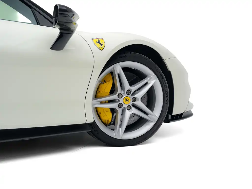Ferrari SF90 — миниатюра 7