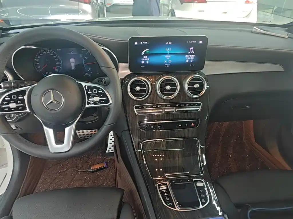 Mercedes-Benz GLC — миниатюра 13