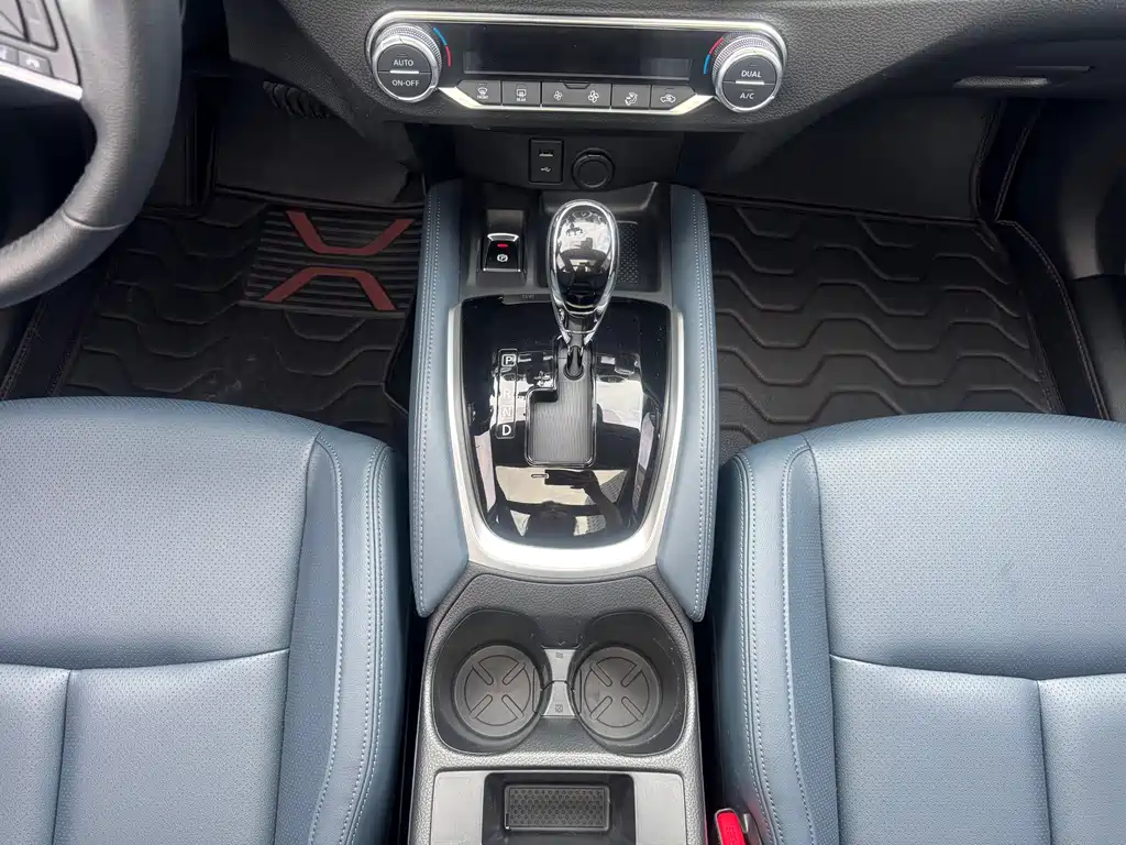 Nissan X-Trail — миниатюра 9