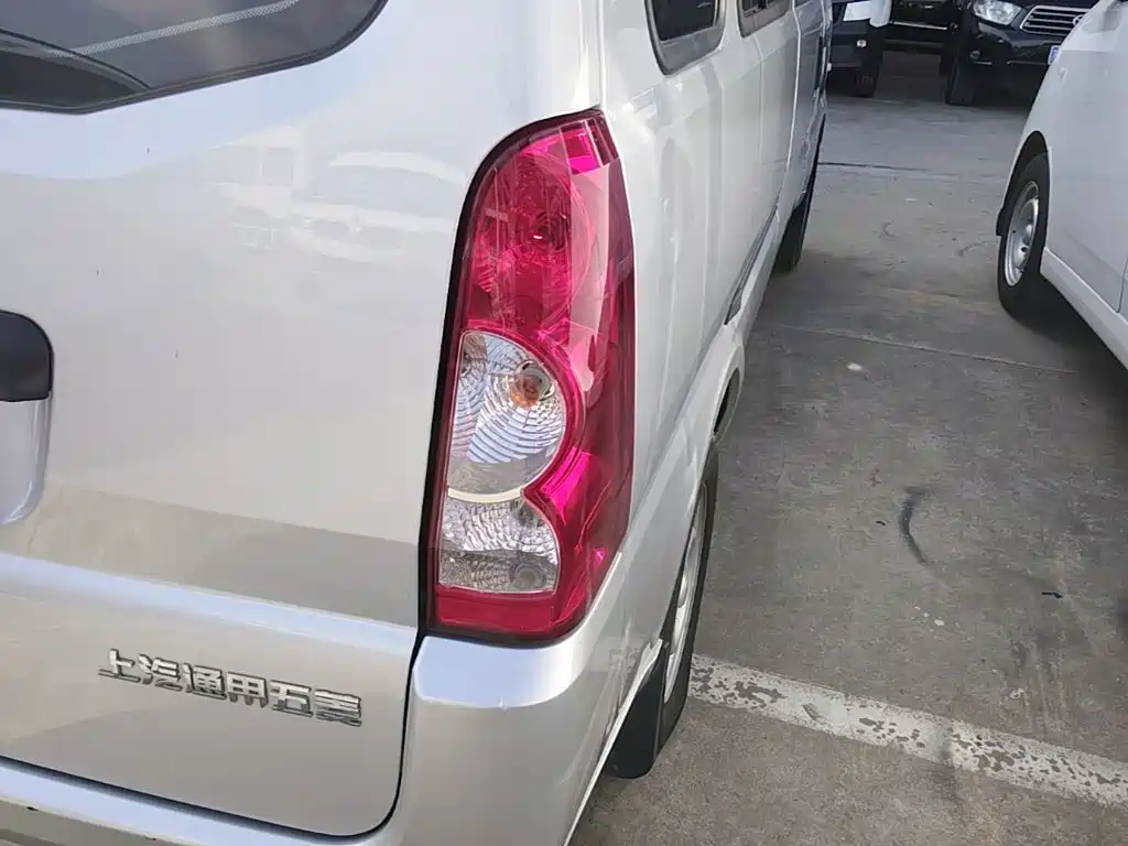 Wuling Rongguang EV — миниатюра 8