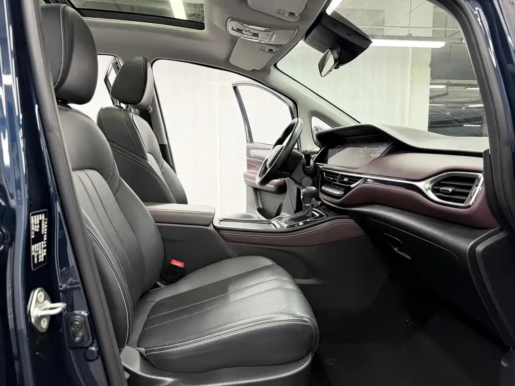 GAC Motor Trumpchi M6 — миниатюра 8