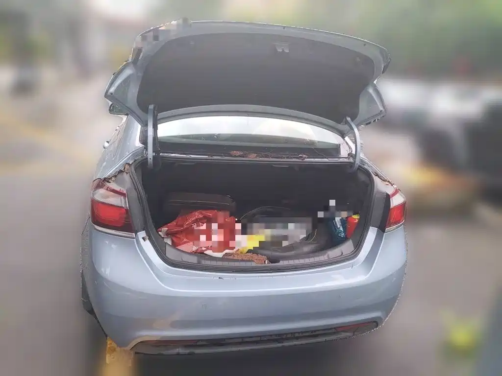 Chevrolet Cruze — миниатюра 10
