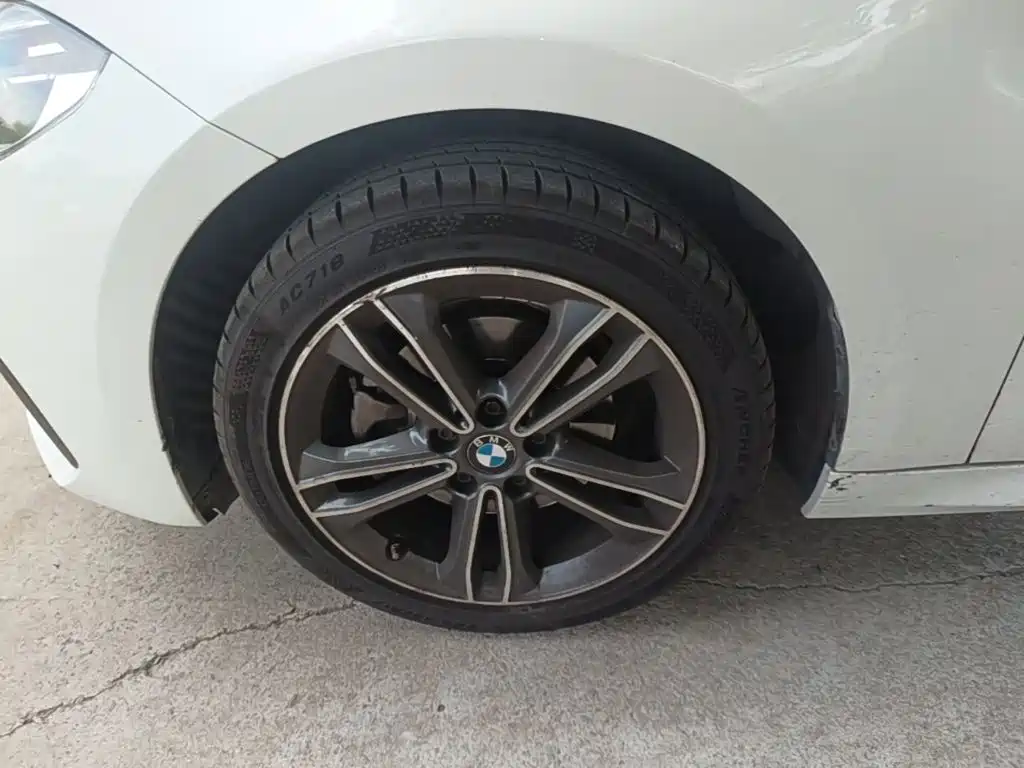 BMW 1 Series — миниатюра 23