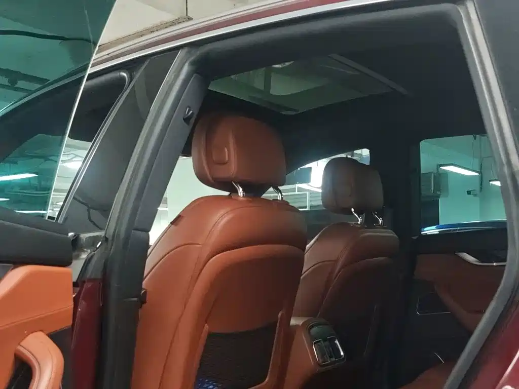 Maserati Levante — миниатюра 10