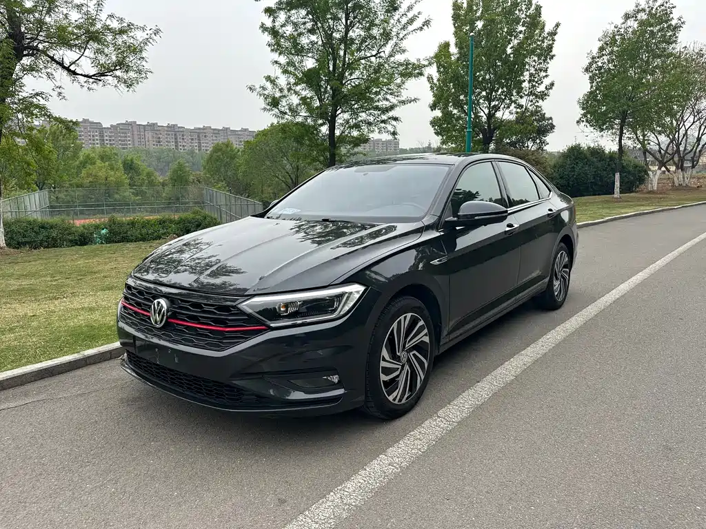 Volkswagen Sagitar 2022