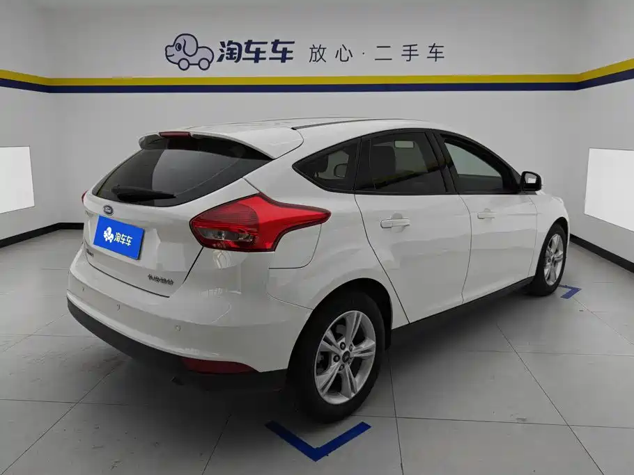 Ford Focus — миниатюра 3