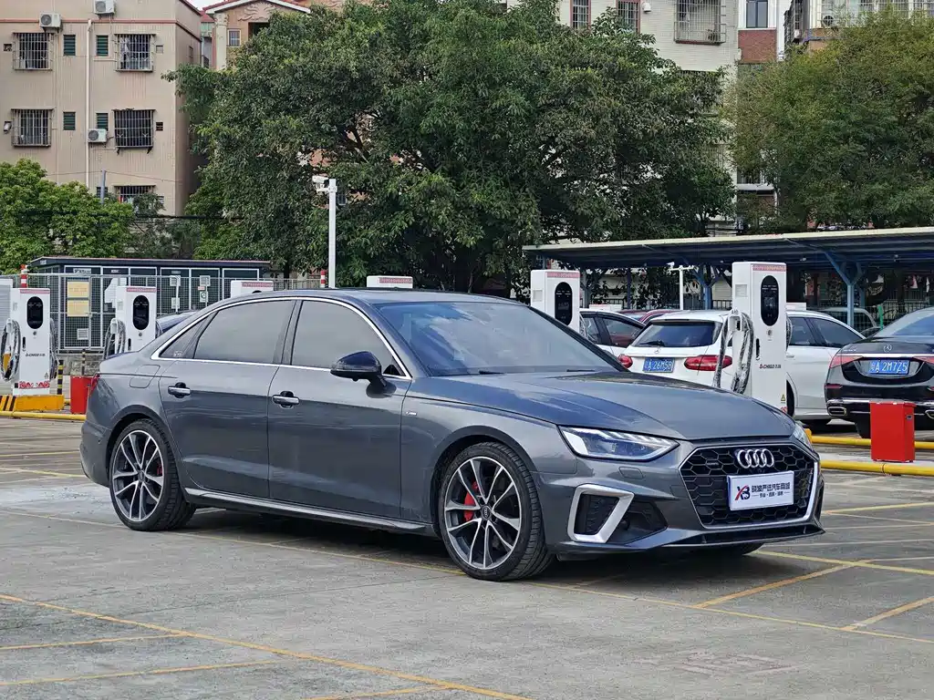 Audi A4L — миниатюра 3
