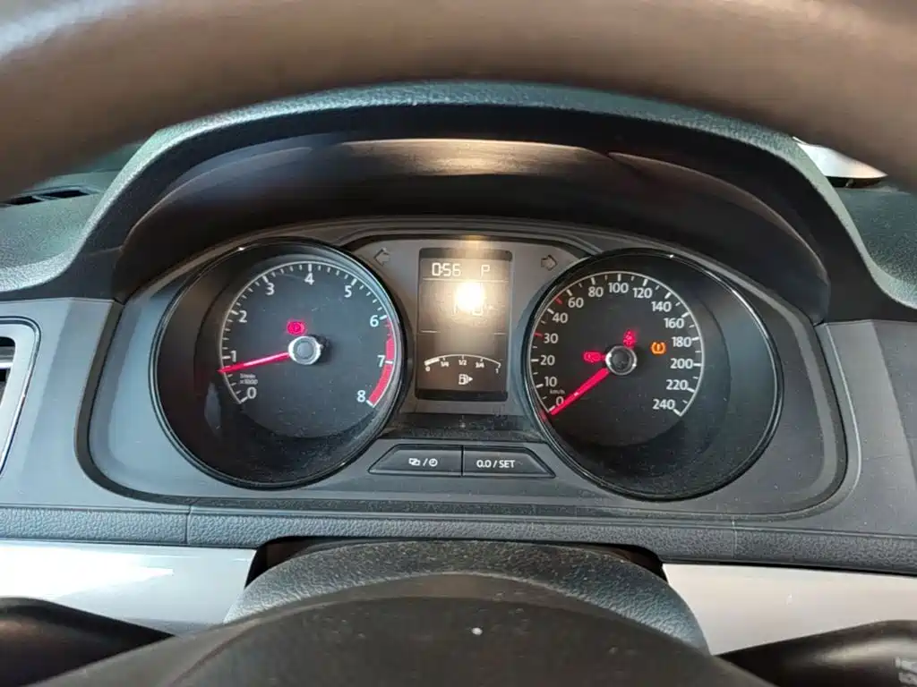 Volkswagen Lavida — миниатюра 4