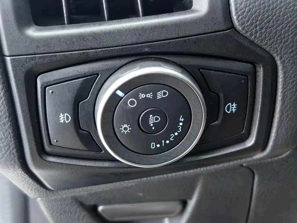 Ford Focus — миниатюра 21