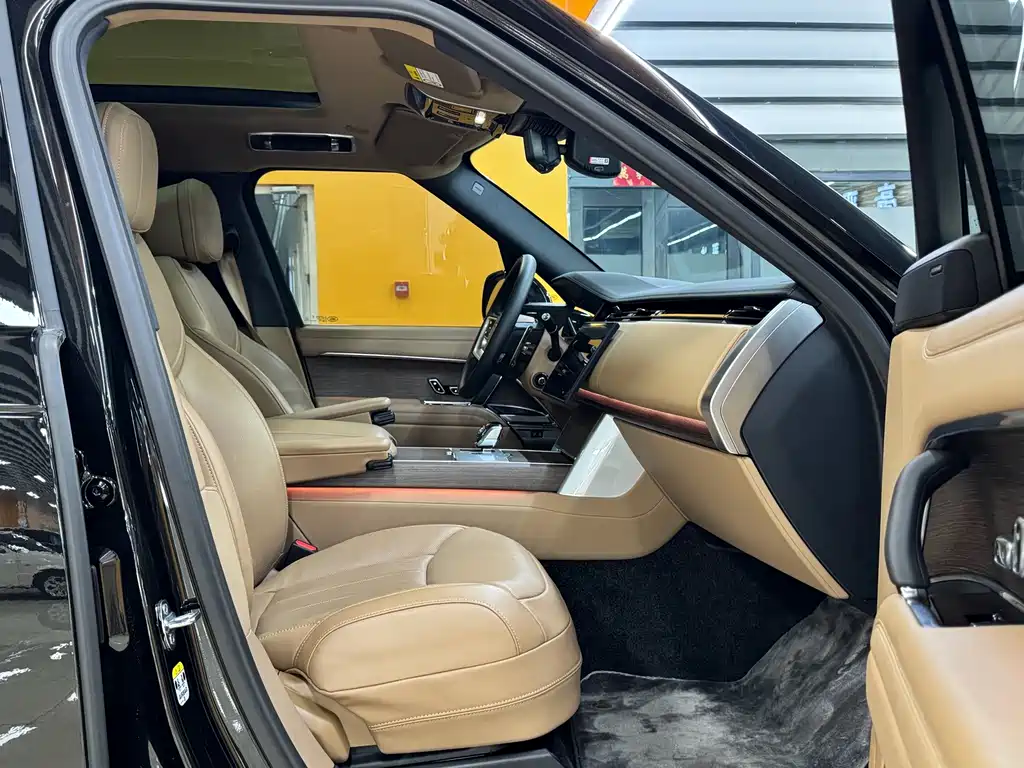 Land Rover Range Rover — миниатюра 10