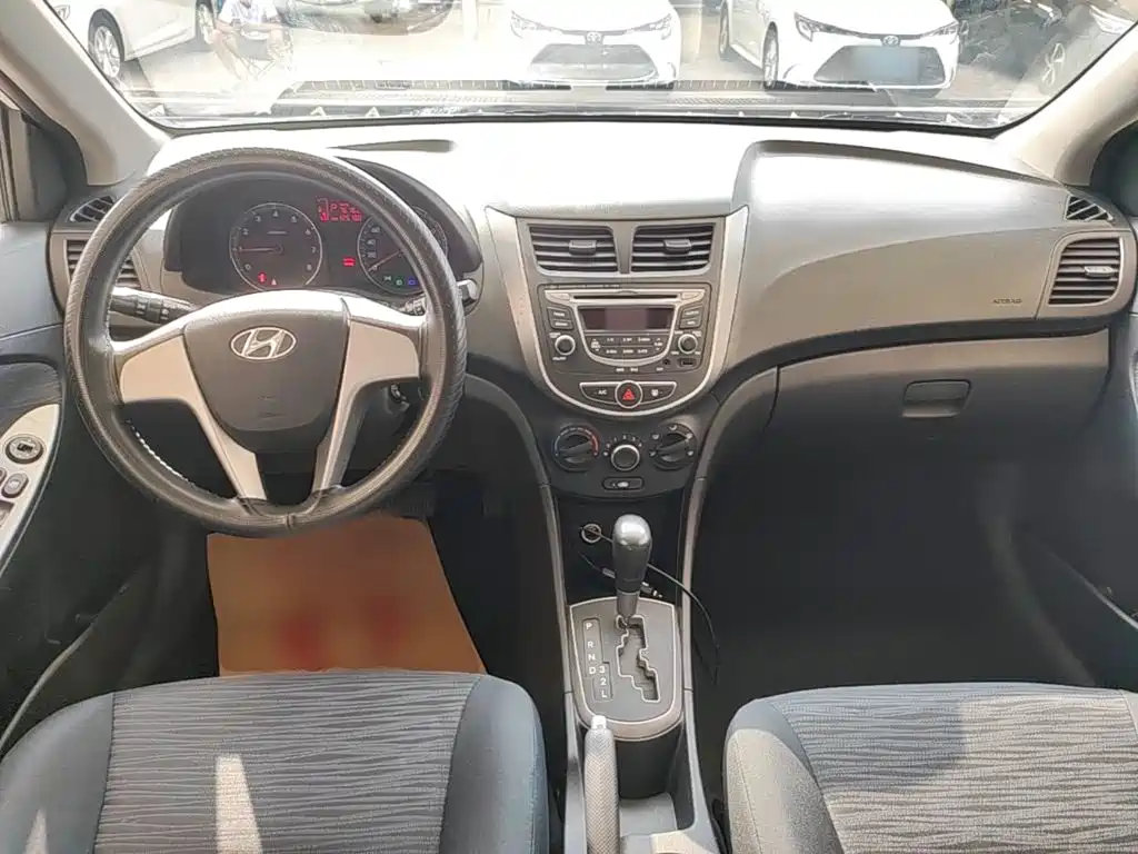 Hyundai Ruiyi — миниатюра 10