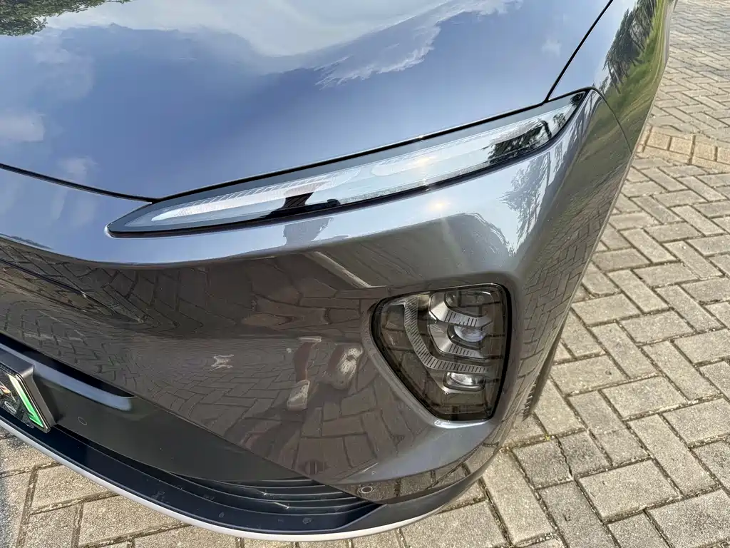 NIO ES8 — миниатюра 15