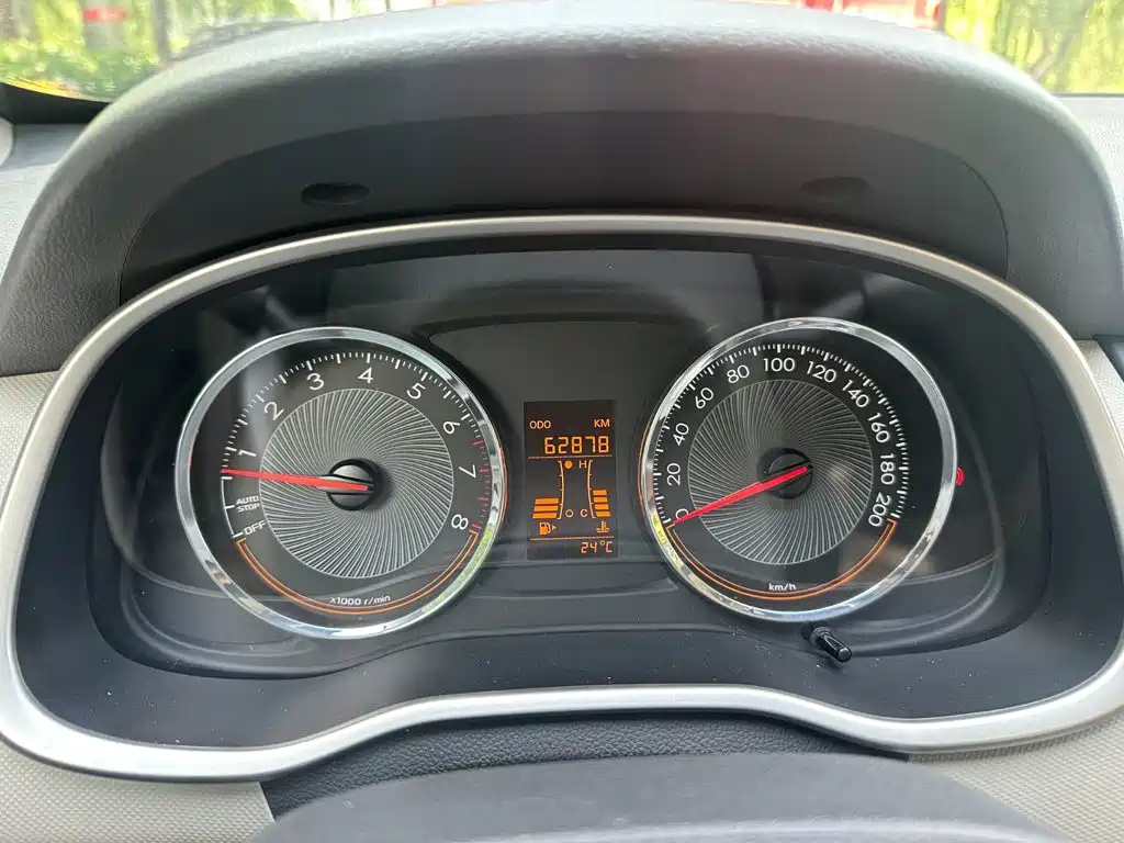 Chevrolet Sail — миниатюра 16