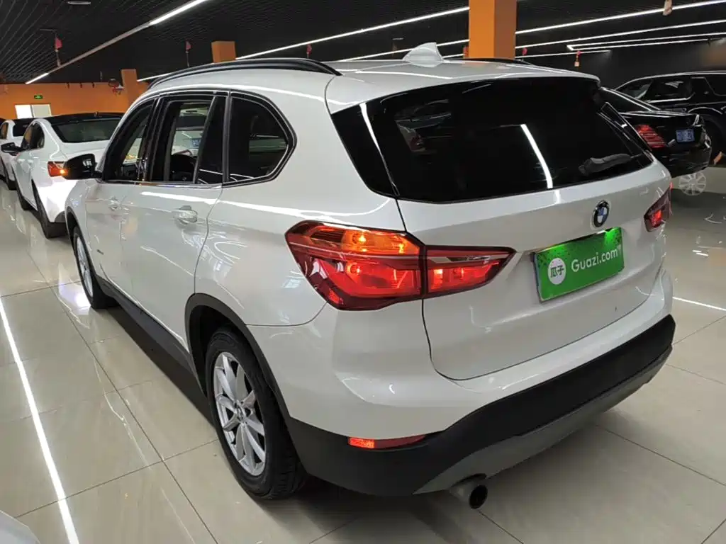 BMW X1 — миниатюра 5