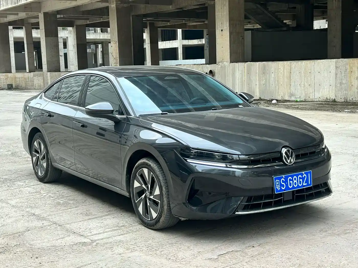 Volkswagen Sagitar id 4653752 из Китая 8