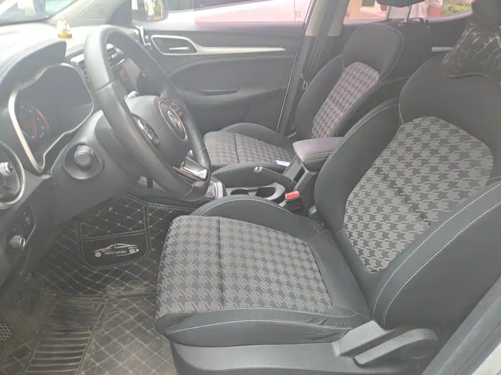 MG ZS — миниатюра 11
