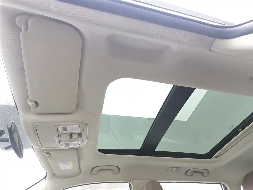 GEELY AUTOMOBILE BOYUE