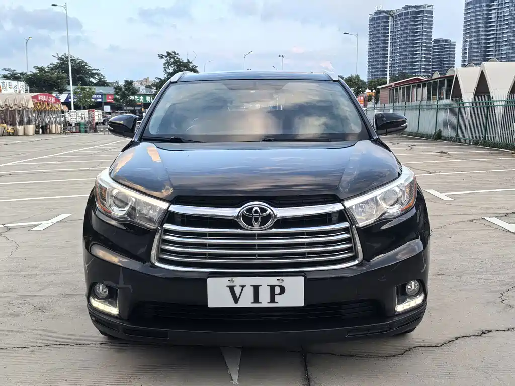 Toyota Highlander — миниатюра 3