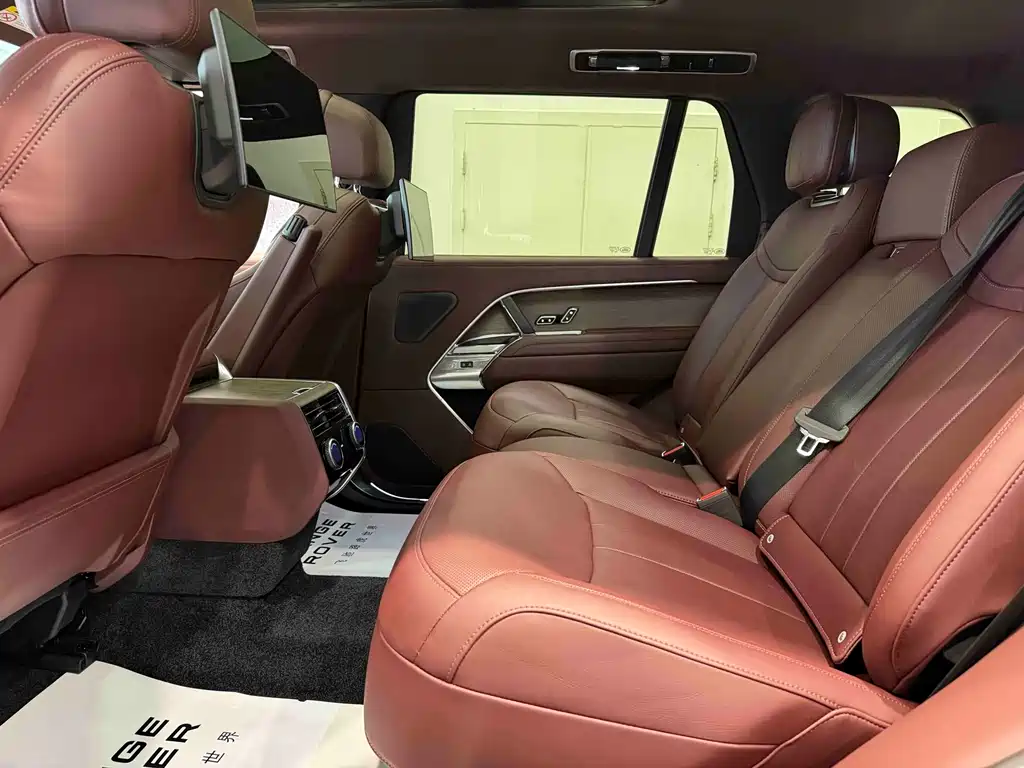 Land Rover Range Rover — миниатюра 16