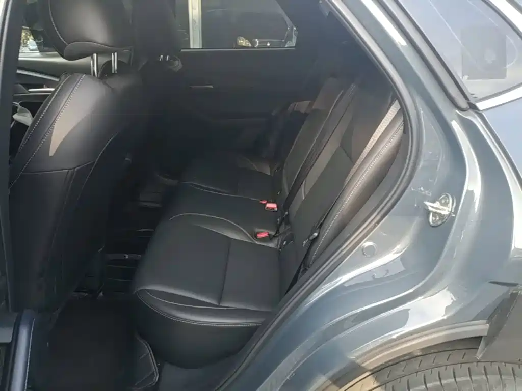 Mazda CX-30 — миниатюра 17