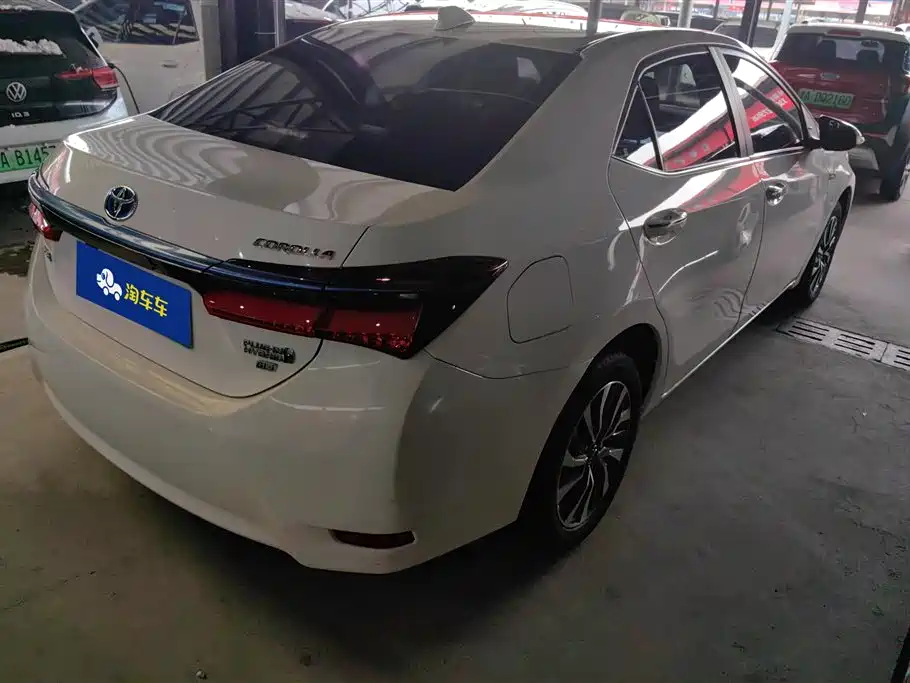 TOYOTA COROLLA DUAL ENGINE E+