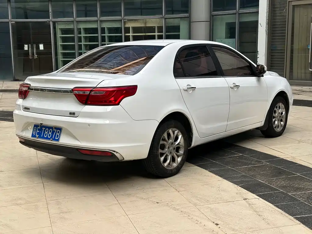 Geely Vision — миниатюра 4