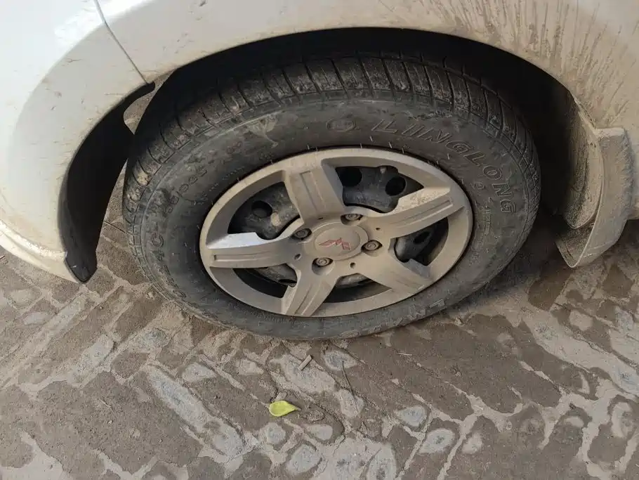 Wuling Hongguang — миниатюра 6
