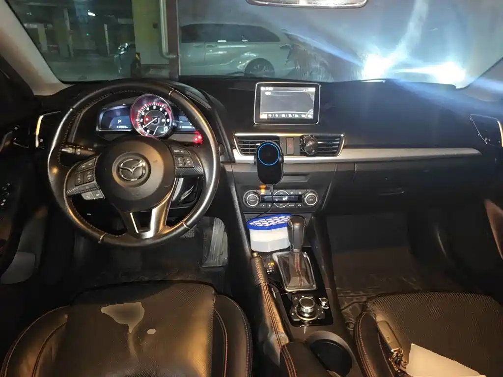 Mazda 3 Axela — миниатюра 6