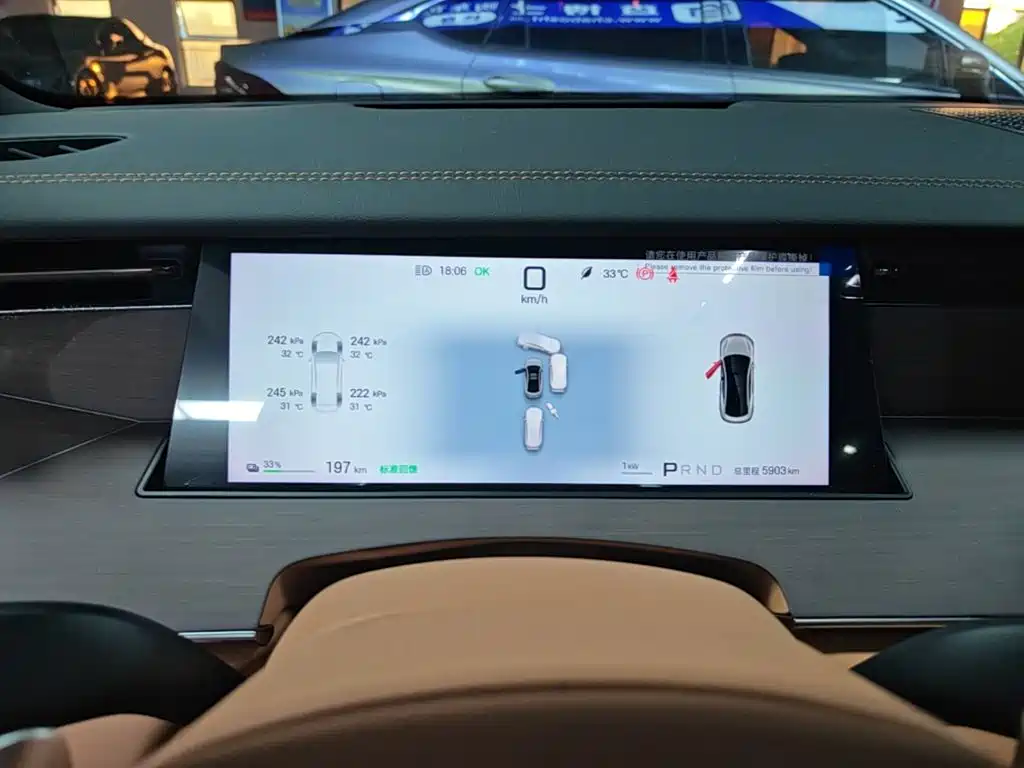 BYD Хань Ли — миниатюра 12