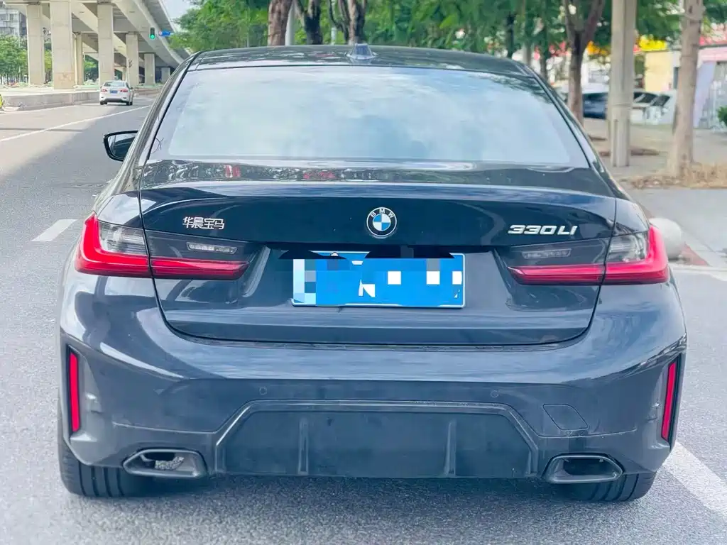 BMW 3 Series — миниатюра 4