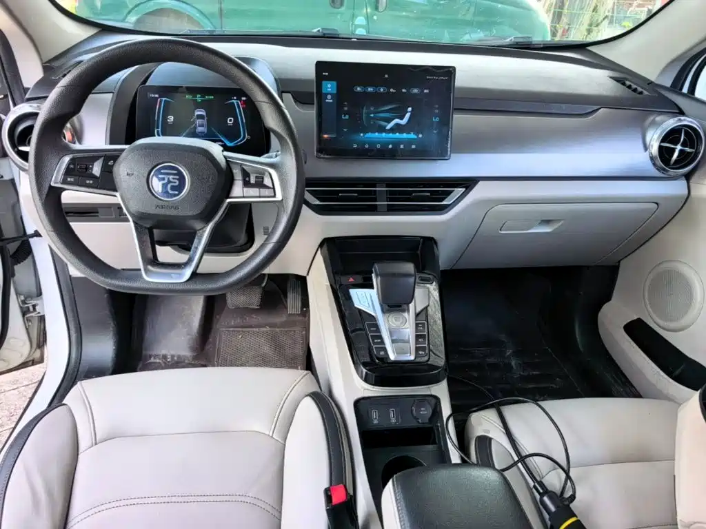 BYD Yuan Pro — миниатюра 10