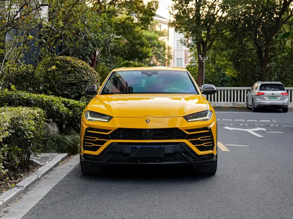 Lamborghini Urus — миниатюра 4