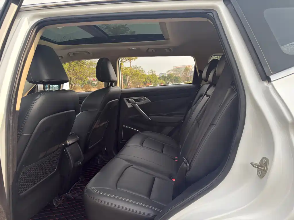 GEELY AUTOMOBILE BOYUE