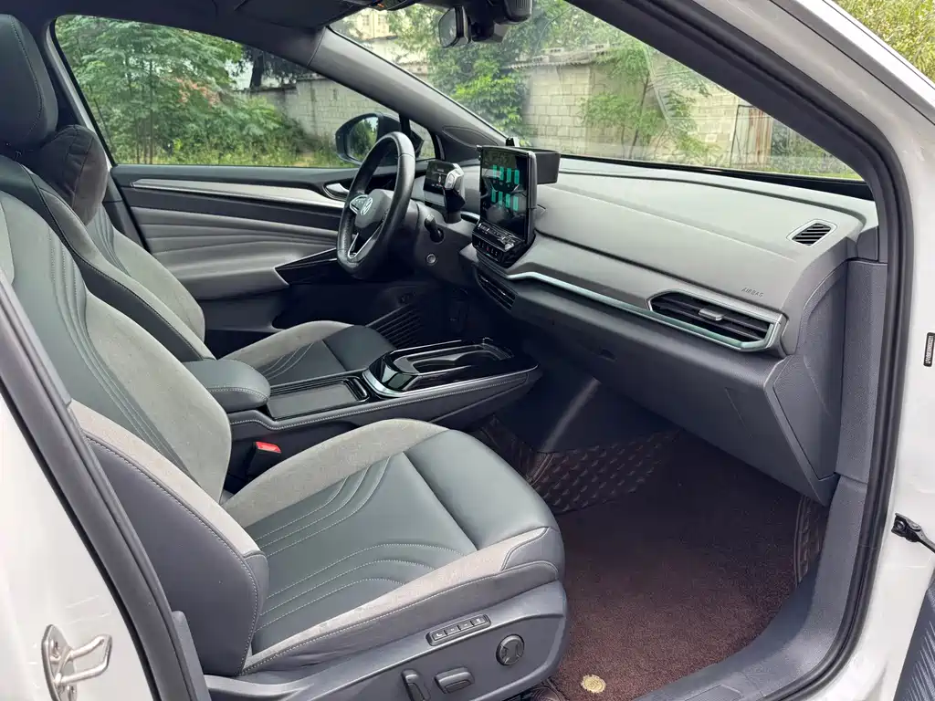 Volkswagen ID.4 Crozz — миниатюра 8