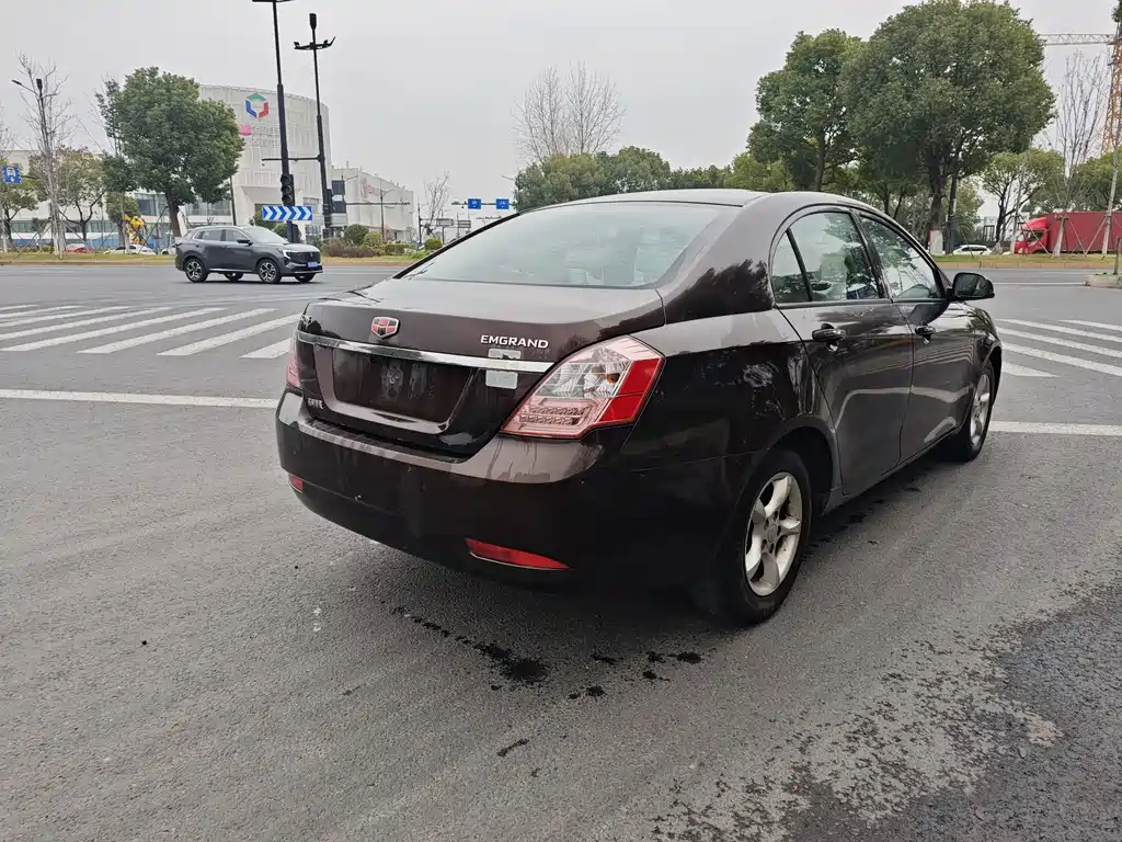 Geely Emgrand Classic — миниатюра 7
