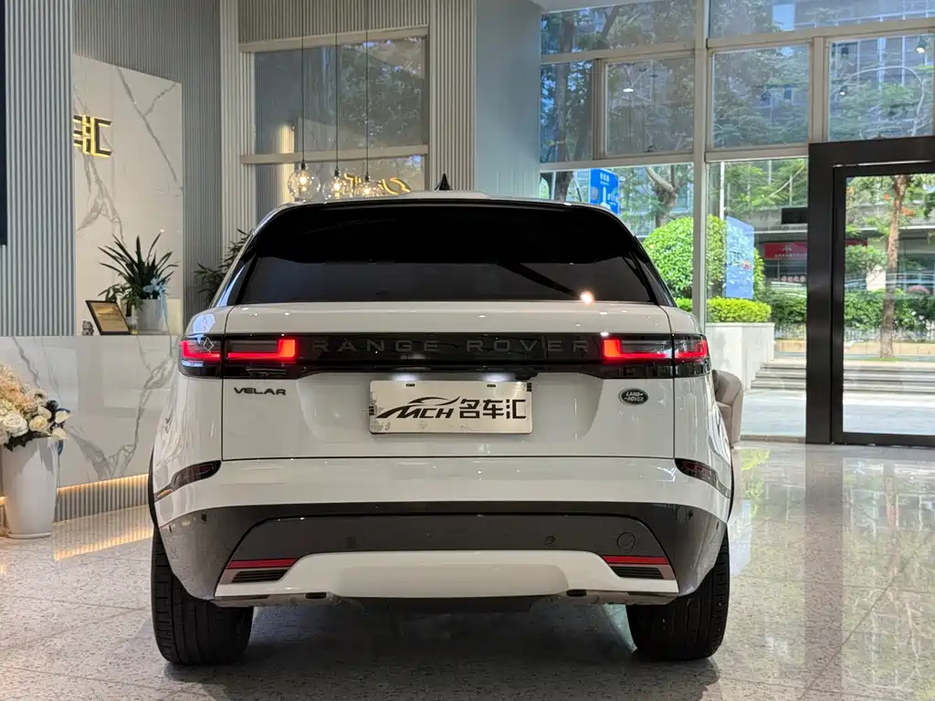 Land Rover Range Rover Velar 2024 Dynamic SE