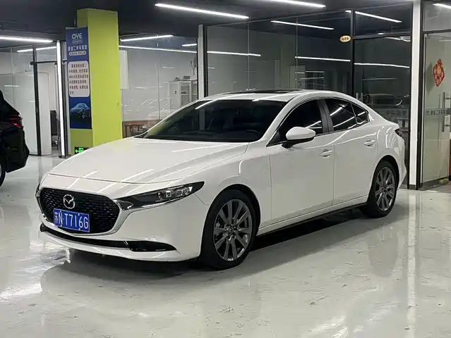 MAZDA 3 ANGKESAILA