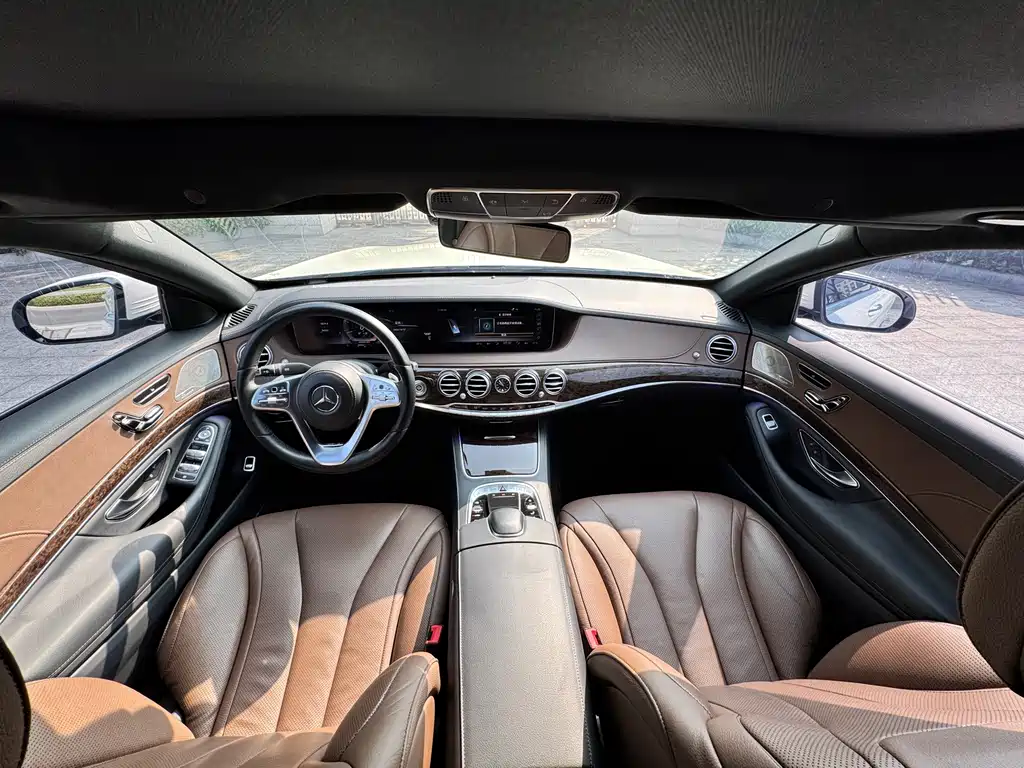 Mercedes-Benz S-Class — миниатюра 7