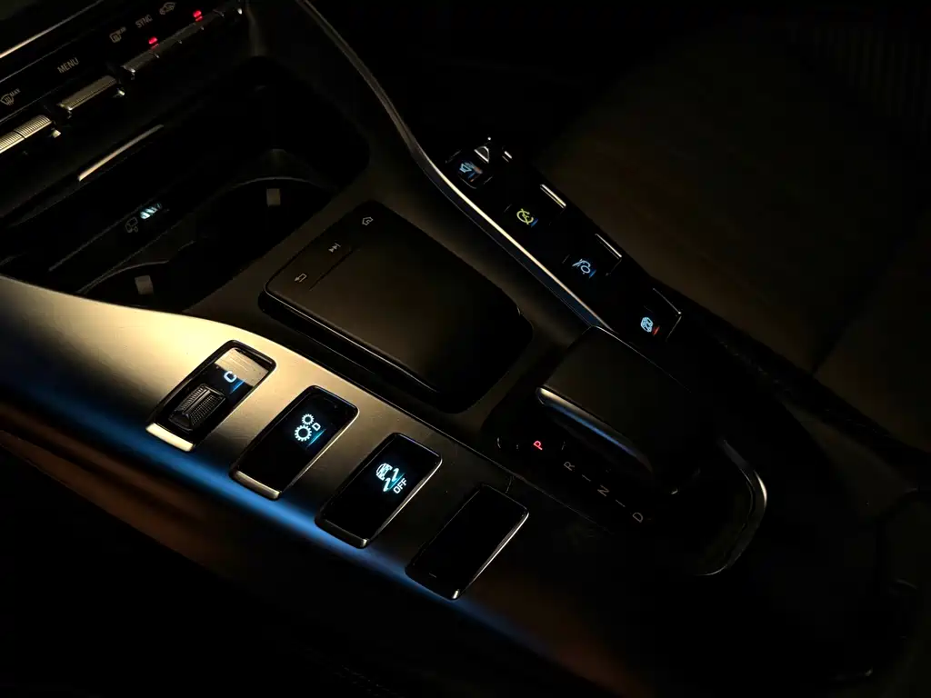 Mercedes-Benz AMG GT — миниатюра 19