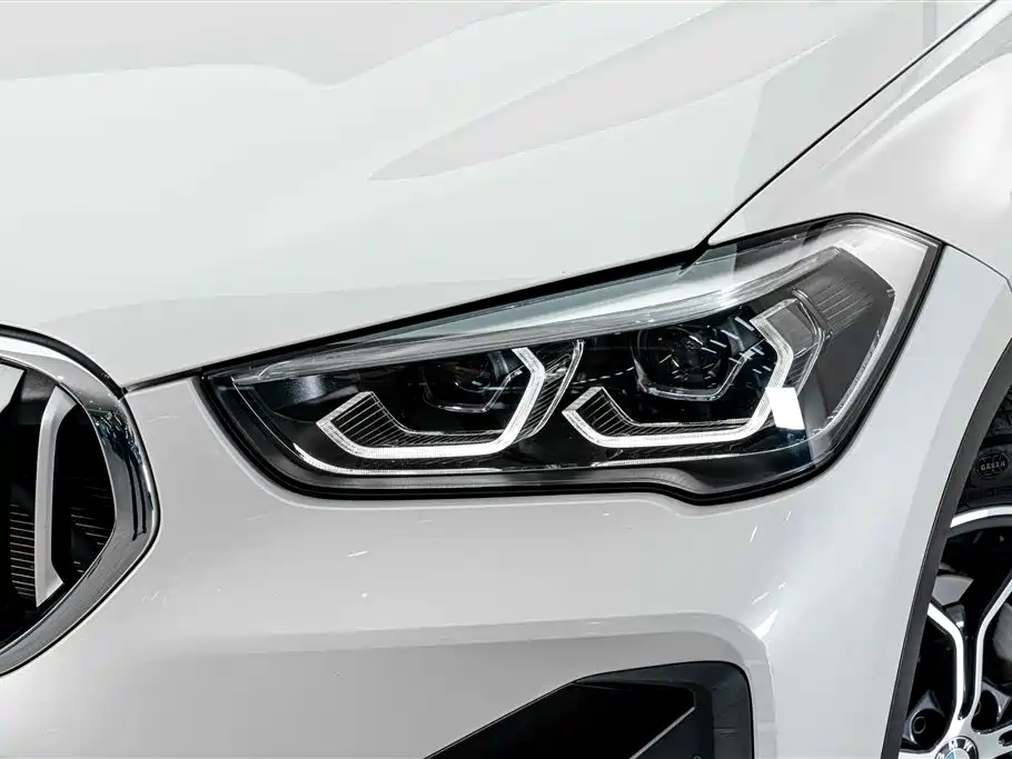 BMW X1 — миниатюра 4