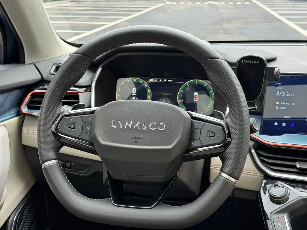 LYNK 06