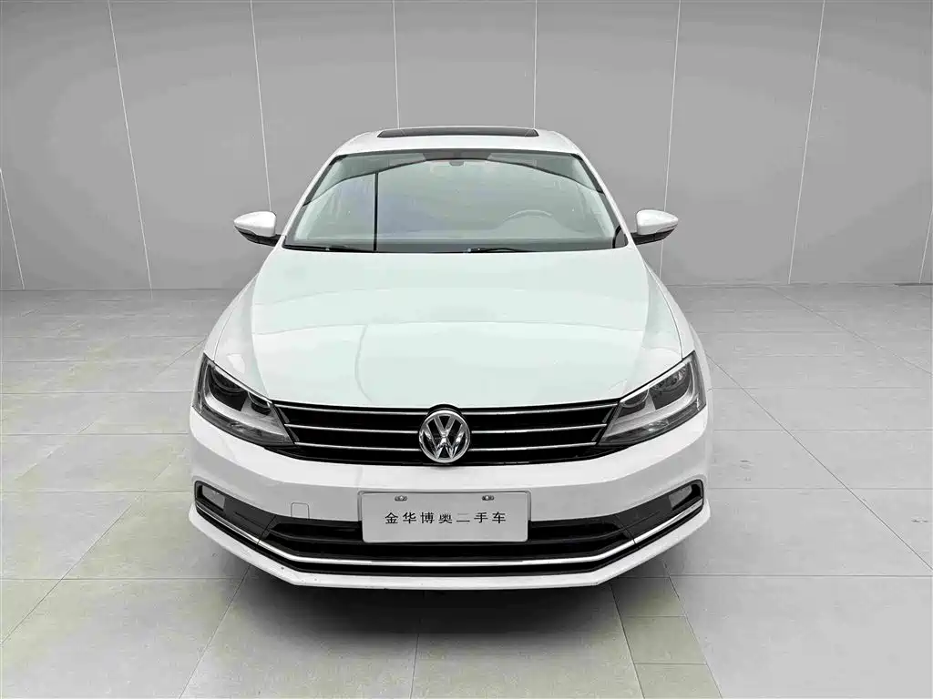 Volkswagen Sagitar — миниатюра 2